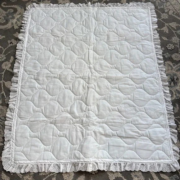 Vtg Daisy Kingdom Crib Blanket Panel Cotton  Victorian Dream BABY Cottagecore - Picture 2 of 2